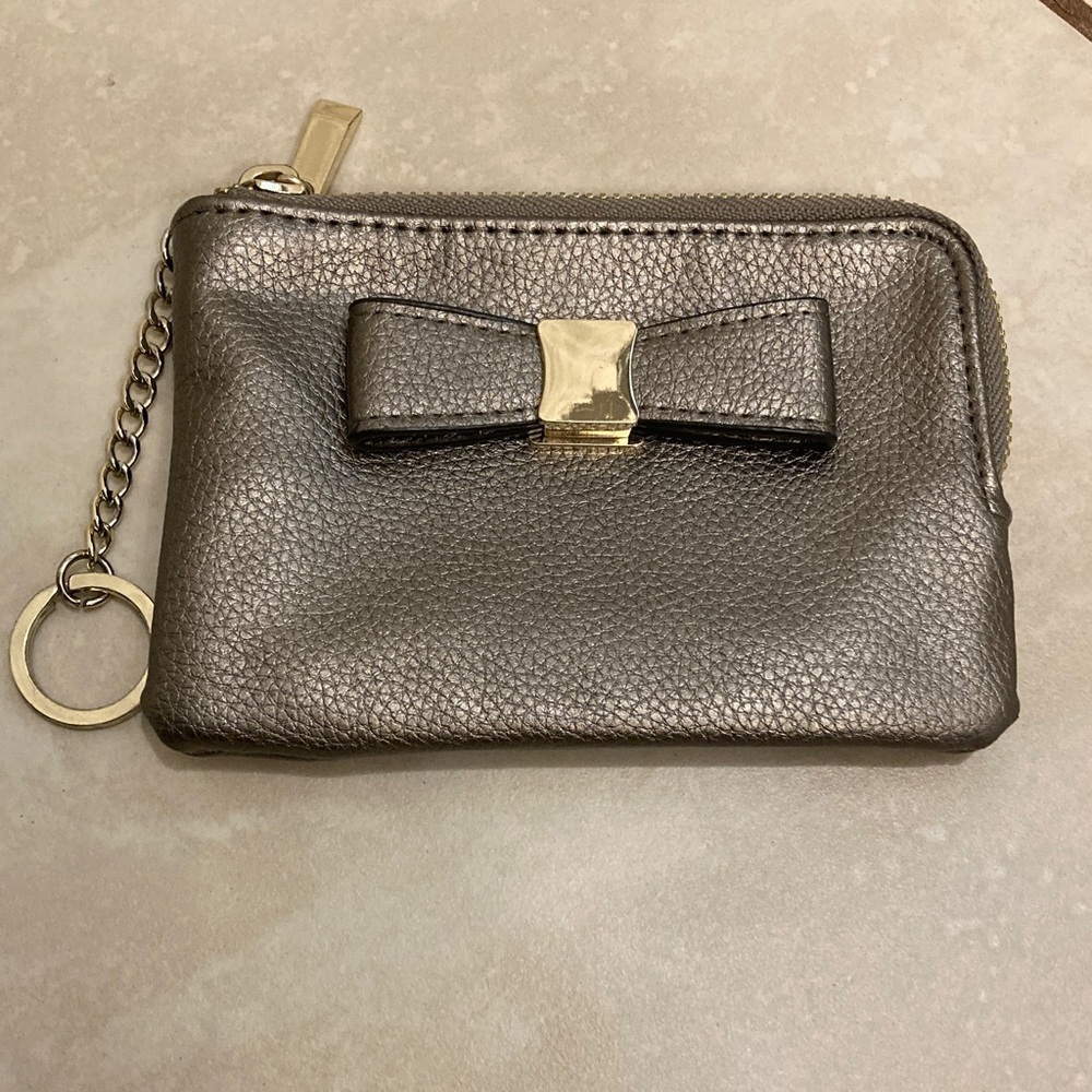 Bow Wallet